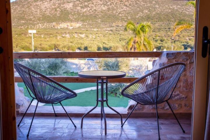 Вілла Ximitadi Estate Pyrgos Dirou Номер фото